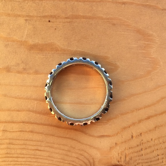 Iolite and sterling eternity ring - Picture 6 of 6